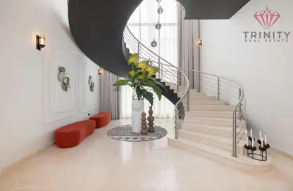 Villa - 5 Bedrooms - 7 Bathrooms for rent in Nad Al Sheba 1 - Nad Al Sheba - Dubai Villa - 5 Bedrooms - 7 Bathrooms for rent in Nad Al Sheba 1 - Nad Al Sheba - Dubai