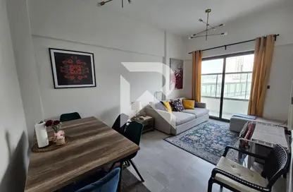 Apartment - 2 Bedrooms - 2 Bathrooms for rent in Binghatti Gems - Jumeirah Village Circle - Dubai