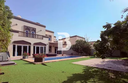 Villa - 5 Bedrooms - 5 Bathrooms for sale in Regional - Jumeirah Park - Dubai