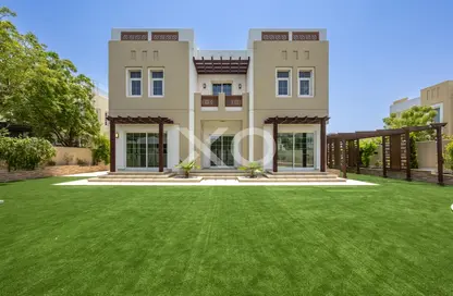 Villa - 5 Bedrooms - 6 Bathrooms for rent in Naseem - Mudon - Dubai Villa - 5 Bedrooms - 6 Bathrooms for rent in Naseem - Mudon - Dubai