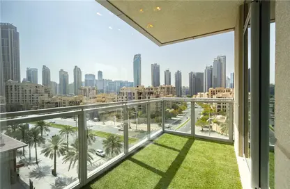 Apartment - 3 Bedrooms - 4 Bathrooms for rent in The Residences - Downtown Dubai - Dubai