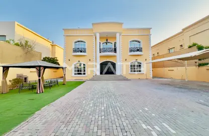 Villa - 5 Bedrooms - 6 Bathrooms for rent in Al Barsha South 2 - Al Barsha South - Al Barsha - Dubai