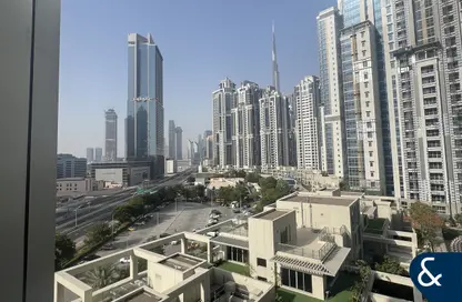 Apartment - 3 Bedrooms - 3 Bathrooms for rent in West Heights 1 - Business Bay - Dubai