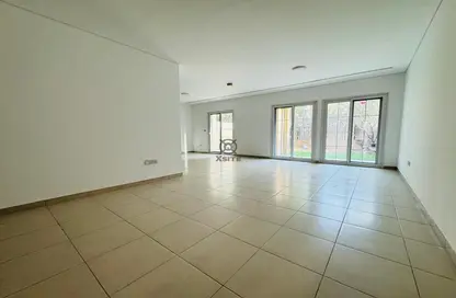 Townhouse - 2 Bedrooms - 4 Bathrooms for rent in Nakheel Townhouses - Jumeirah Village Circle - Dubai