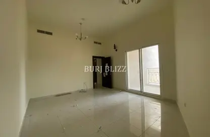 شقة - 2 غرف نوم - 2 حمامات للايجار في فالينسا ريزيدنس - قرية الجميرا سركل - دبي