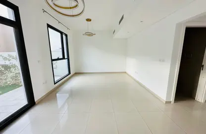 Townhouse - 2 Bedrooms - 4 Bathrooms for rent in Nasma Residences - Aljada - Sharjah