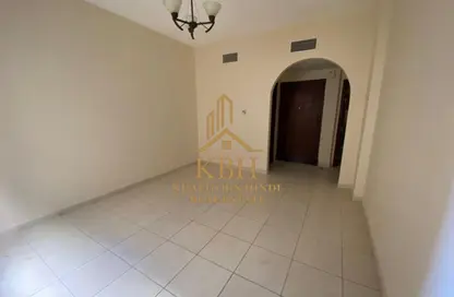 Apartment - 1 Bedroom - 2 Bathrooms for rent in Muweileh Community - Muwaileh Commercial - Sharjah