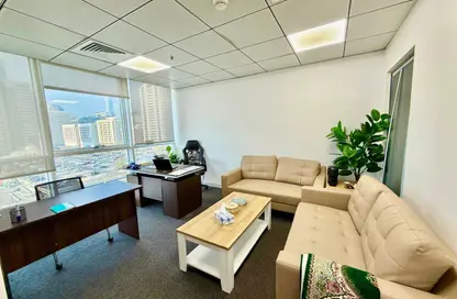 مكتب - استوديو - 2 حمامات للايجار في برج مدينة زايد - منطقة المرور - أبوظبي