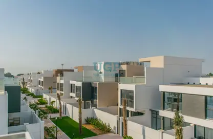 Outdoor Building image for: Townhouse - 5 Bedrooms - 7 Bathrooms for sale in Faya at Bloom Gardens - Bloom Gardens - Al Salam Street - Abu Dhabi, Image 1