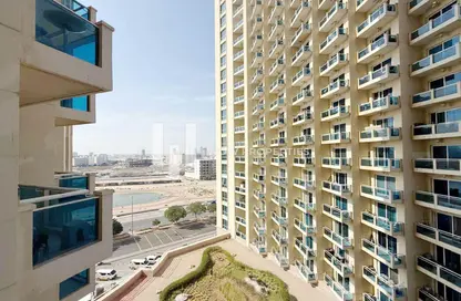 شقة - 1 حمام للايجار في B  برج - لاجو فيستا - مدينة دبي للإنتاج (اي ام بي زد) - دبي