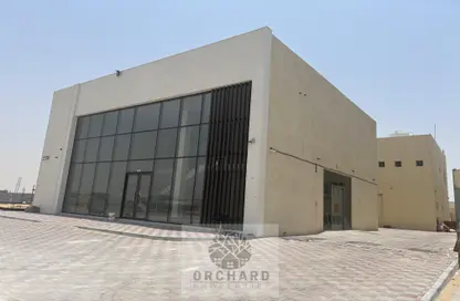 مستودع - استوديو - 2 حمامات للايجار في آلصجعه - الشارقة
