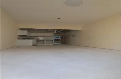 Apartment - Studio - 1 Bathroom for rent in Al Baraha - Deira - Dubai
