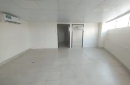 Office Space - Studio - 1 Bathroom for rent in Al Shafar Tower - Barsha Heights (Tecom) - Dubai