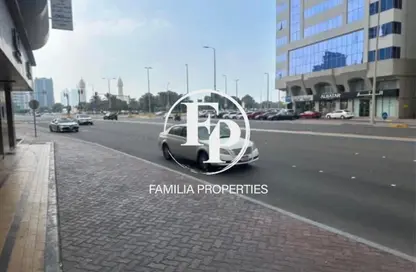 Shop - Studio - 1 Bathroom for rent in Cornich Al Khalidiya - Al Khalidiya - Abu Dhabi