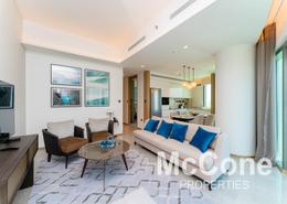 Living Room image for: Apartment - 3 bedrooms - 3 bathrooms for rent in Address Harbour Point - Dubai Creek Harbour (The Lagoons) - Dubai, Image 1