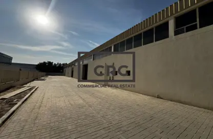Warehouse - Studio for rent in Phase 1 - Dubai Investment Park (DIP) - Dubai
