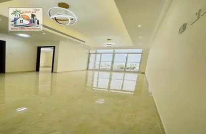 شقة - 2 غرف نوم - 2 حمامات للايجار في عمارة عزير - 3  الروضة - الروضة - عجمان