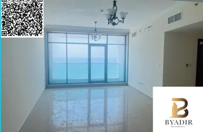 شقة - 2 غرف نوم - 2 حمامات للبيع في برج الكورنيش - الرميلة - عجمان