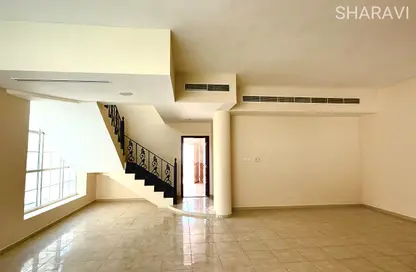 فيلا - 4 غرف نوم - 3 حمامات للايجار في مردف - دبي