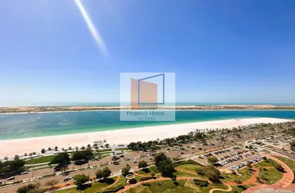 Apartment - 3 Bedrooms - 5 Bathrooms for rent in Landmark Tower - Corniche Road - Abu Dhabi