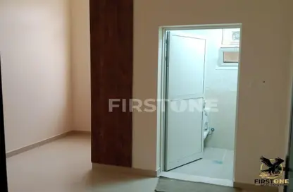 Empty Room image for: Apartment - 2 Bedrooms - 3 Bathrooms for rent in Al Shamkha - Abu Dhabi, Image 1