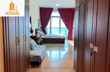 شقة - غرفة نوم - 2 حمامات للبيع في برج الكورنيش - طريق كورنيش عجمان - عجمان