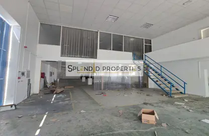 Warehouse - Studio - 2 Bathrooms for rent in Al Qusais Industrial Area 1 - Al Qusais Industrial Area - Al Qusais - Dubai