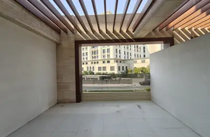 شقة - غرفة نوم - 2 حمامات للايجار في مكين ريزيدنس الجداف - القرية التراثية - دبي