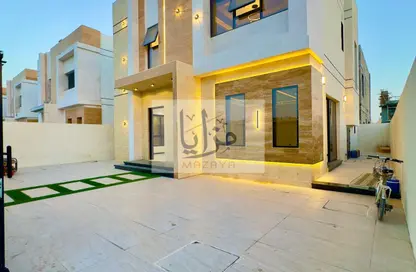 فيلا - 3 غرف نوم - 5 حمامات للبيع في الحليو 2 - الحليو - عجمان