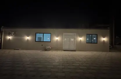 Apartment - 2 Bedrooms - 2 Bathrooms for rent in Madinat Al Riyad - Abu Dhabi