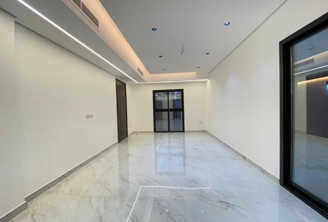 15618147 - Property Image 3