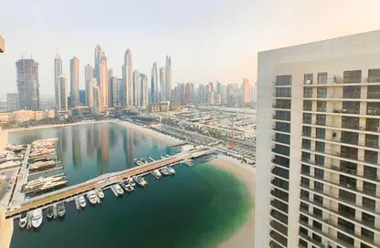 Apartment - 2 Bedrooms - 3 Bathrooms for rent in Marina Vista - EMAAR Beachfront - Dubai Harbour - Dubai