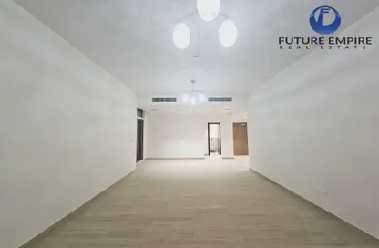 Apartment - 3 Bedrooms - 4 Bathrooms for rent in Al Jaddaf - Dubai