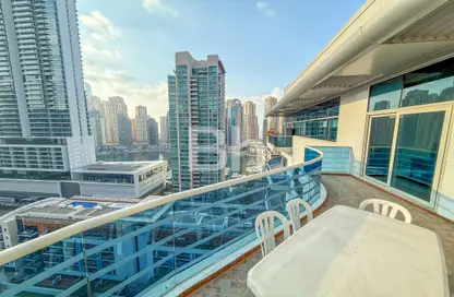 Apartment - 2 Bedrooms - 3 Bathrooms for rent in Cascades Tower - Dubai Marina - Dubai