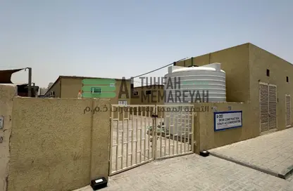 سكن عمال - استوديو - 8 حمامات للبيع في الصجعة الصناعية - آلصجعه - الشارقة
