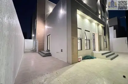 فيلا - 4 غرف نوم - 6 حمامات للبيع في الحليو 2 - الحليو - عجمان