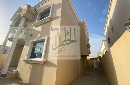 Villa - 5 Bedrooms - 7 Bathrooms for rent in Al Yasmeen - Ajman