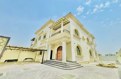 Villa - 5 Bedrooms - 7 Bathrooms for rent in Hoshi 1 - Hoshi - Al Badie - Sharjah