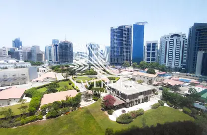 Office Space - Studio - 1 Bathroom for rent in Corniche Road - Abu Dhabi