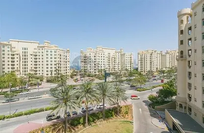 Apartment - 3 Bedrooms - 4 Bathrooms for sale in Abu Keibal - Shoreline Apartments - Palm Jumeirah - Dubai