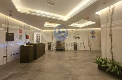 شقة - غرفة نوم - 2 حمامات للايجار في مبنى الجداف - الجداف - دبي