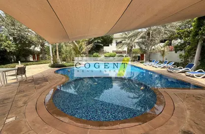 Villa - 5 Bedrooms - 6 Bathrooms for rent in Jumeirah 3 - Jumeirah - Dubai