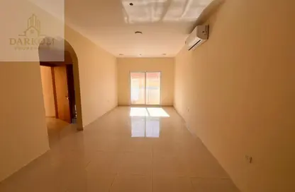 Apartment - 1 Bedroom - 2 Bathrooms for rent in Al Mowaihat 1 - Al Mowaihat - Ajman