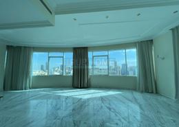 Apartment - 3 bedrooms - 5 bathrooms for rent in Al Burj Tower - Al Khan Lagoon - Al Khan - Sharjah