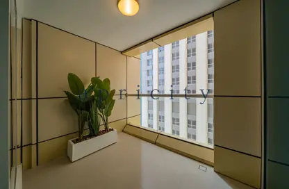 شقة - غرفة نوم - 2 حمامات للبيع في برج سولافا - دبي مارينا - دبي