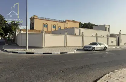 Villa - 3 Bedrooms - 6 Bathrooms for sale in Al Mansoura - Al Sharq - Sharjah