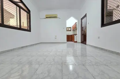 Apartment - Studio - 1 Bathroom for rent in Hadbat Al Zafranah - Muroor Area - Abu Dhabi
