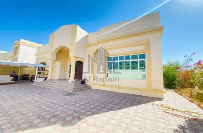 Outdoor House image for: Villa - 3 Bedrooms - 5 Bathrooms for rent in Jefeer Jedeed - Falaj Hazzaa - Al Ain, Image 1