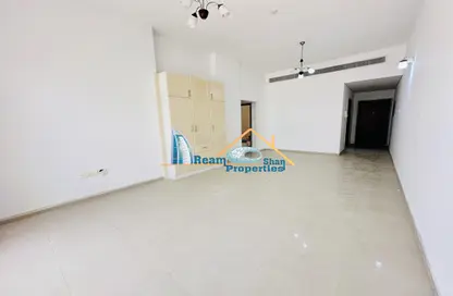 شقة - 2 غرف نوم - 2 حمامات للايجار في واحة السيليكون - دبي