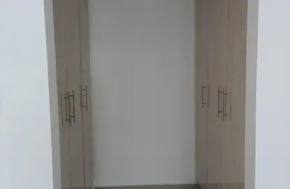 شقة - غرفة نوم - 1 حمام للايجار في شارع التعاون الجديد - التعاون - الشارقة